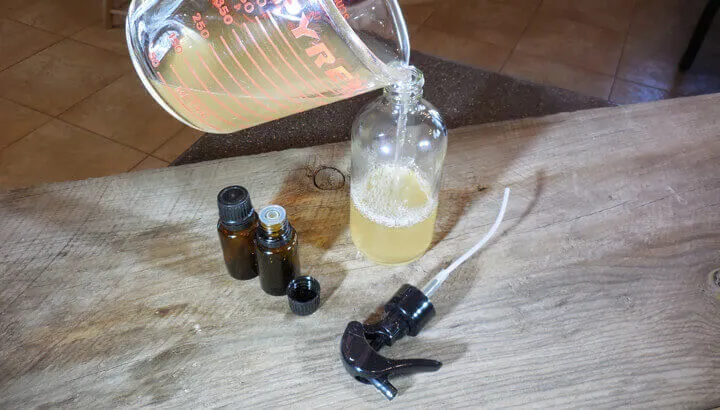 yoga-mat-spray-3