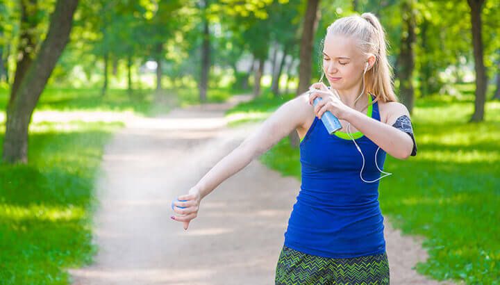 Spray-on sunscreen contains chemicals that get into your lungs.