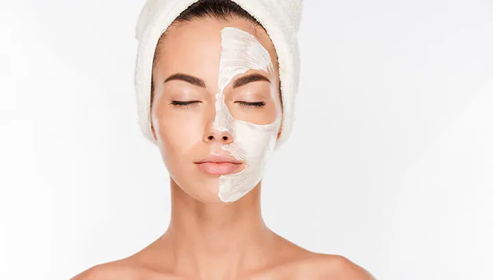 Diatomaceous earth can keep skin looking youthful.