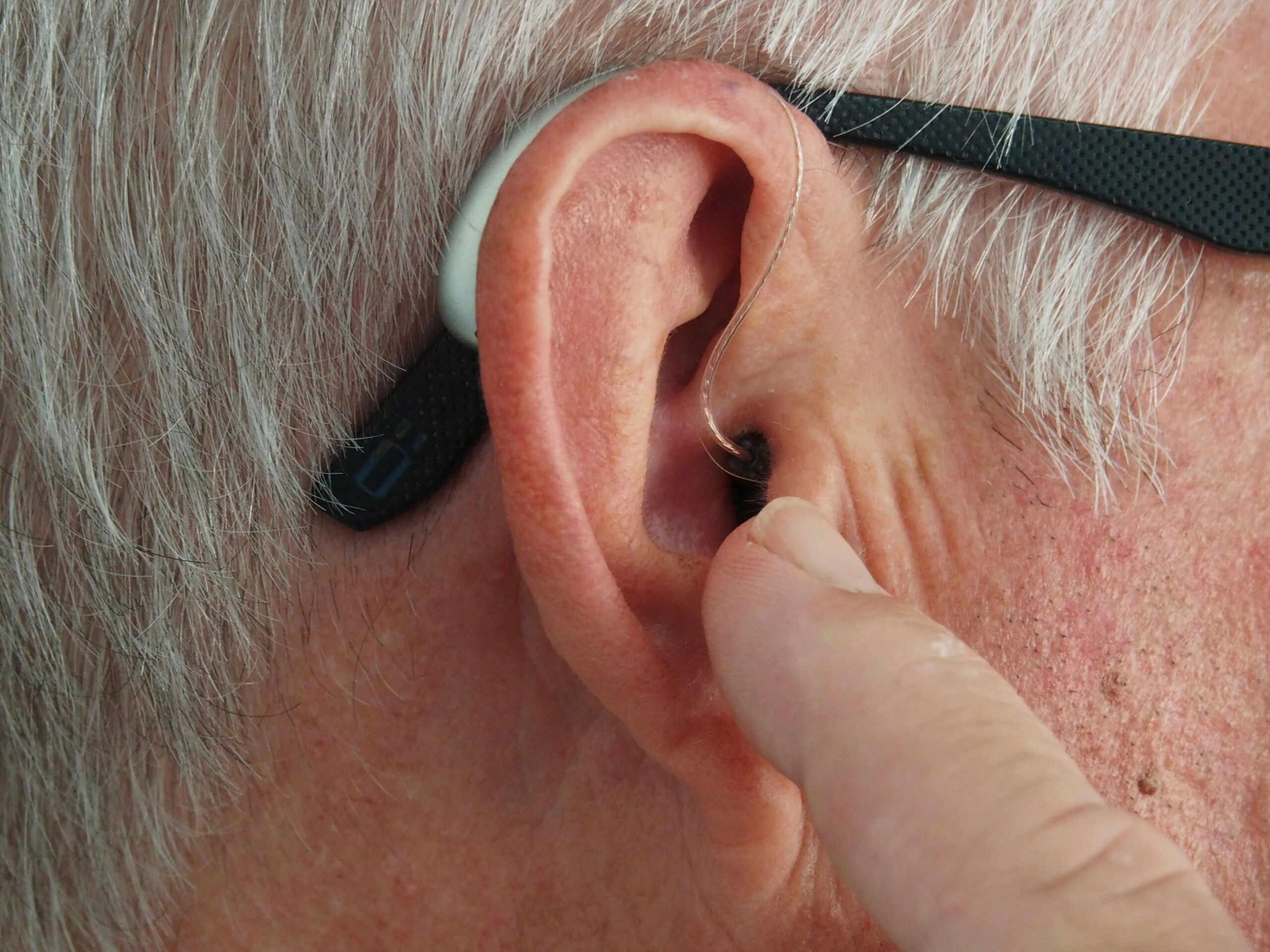 Your Ears Could Be Warning You About Your Health (Most People Ignore It)